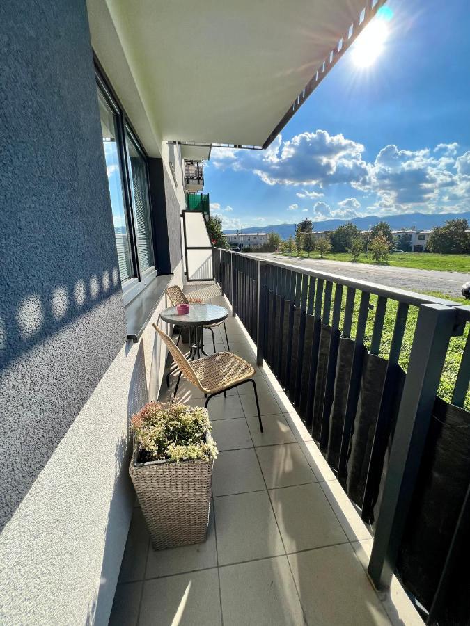 Bl - The Lenka, 24hr Self Check-in, Free Private Parking, Balcony With Mountain View, 5 Minute Walk To Center *